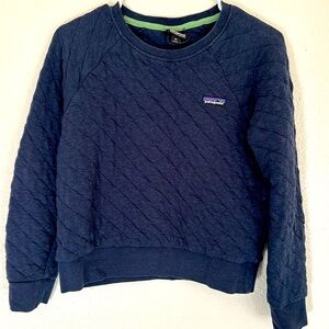 Patagonia women crewneck quilted cotton pullover blue navy sweatshirt sz XS